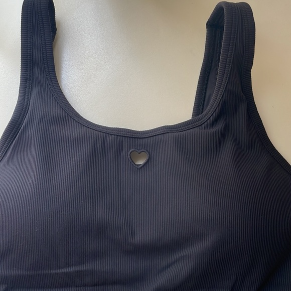Lululemon Nulu Ribbed Scoopneck Bra with Heart Cutout - Picture 3 of 6